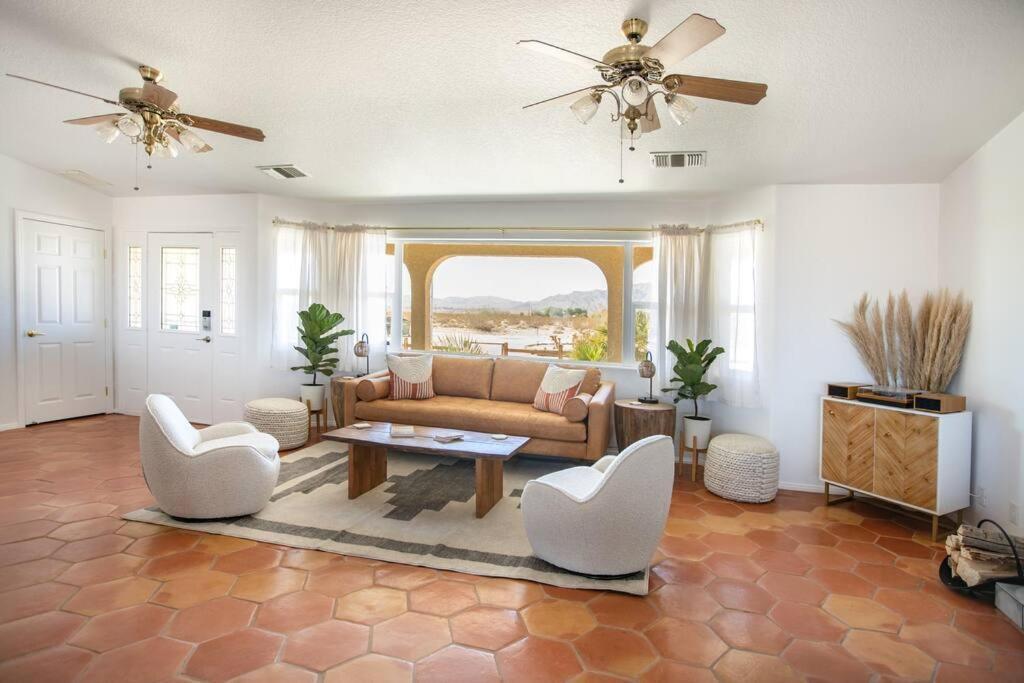 Sun Runner - Serene Desert Home W/Pool & Hot Tub Twentynine Palms Luaran gambar