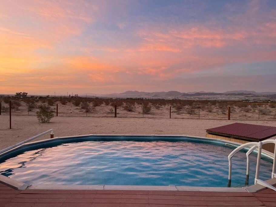 Sun Runner - Serene Desert Home W/Pool & Hot Tub Twentynine Palms Luaran gambar